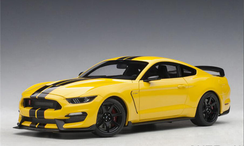 Ford Mustang Shelby GT-350R Sports car 1:18 Diecast Model Car