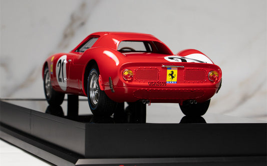 Amalgam Ferrari 250 LM Red Vintage Sports Car 1:18 Scale Resin Model Car