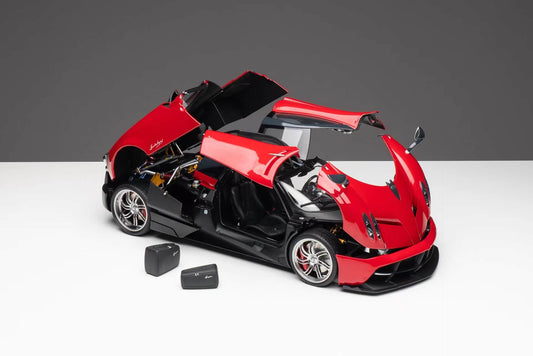 Pagani Huayra Red Supercar 1:12 Scale Diecast Model Car Collection